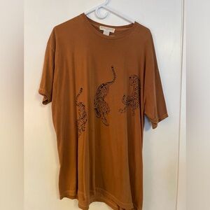 Urban Outfitters oversized tee